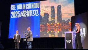 CFO战队主力AD选手突发疾病，替补选手临阵登场惨败收场